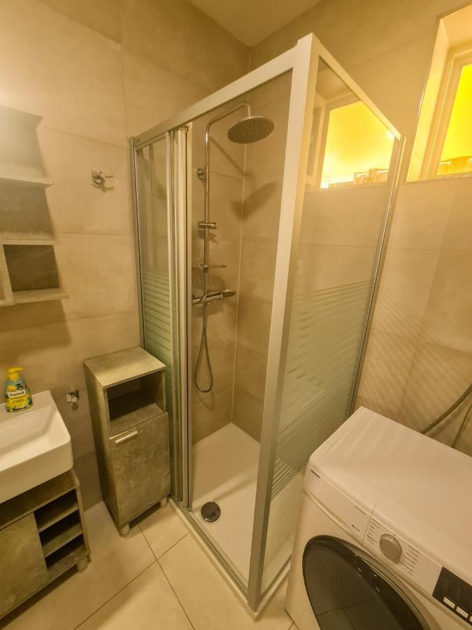 Ferienwohnung Leon Senj  Exterior foto