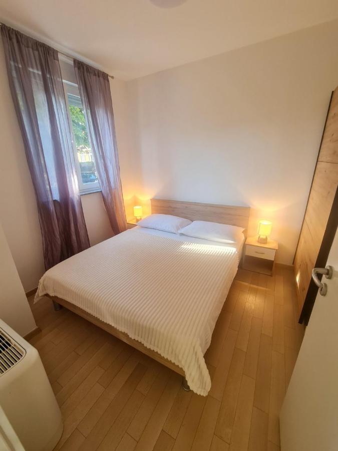 Ferienwohnung Leon Senj  Exterior foto