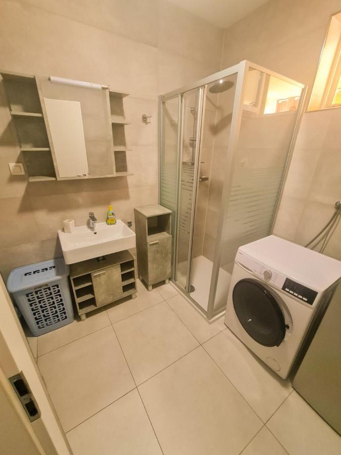 Ferienwohnung Leon Senj  Exterior foto