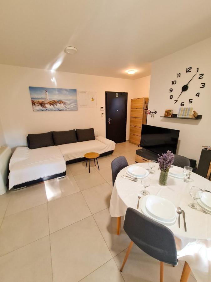 Ferienwohnung Leon Senj  Exterior foto